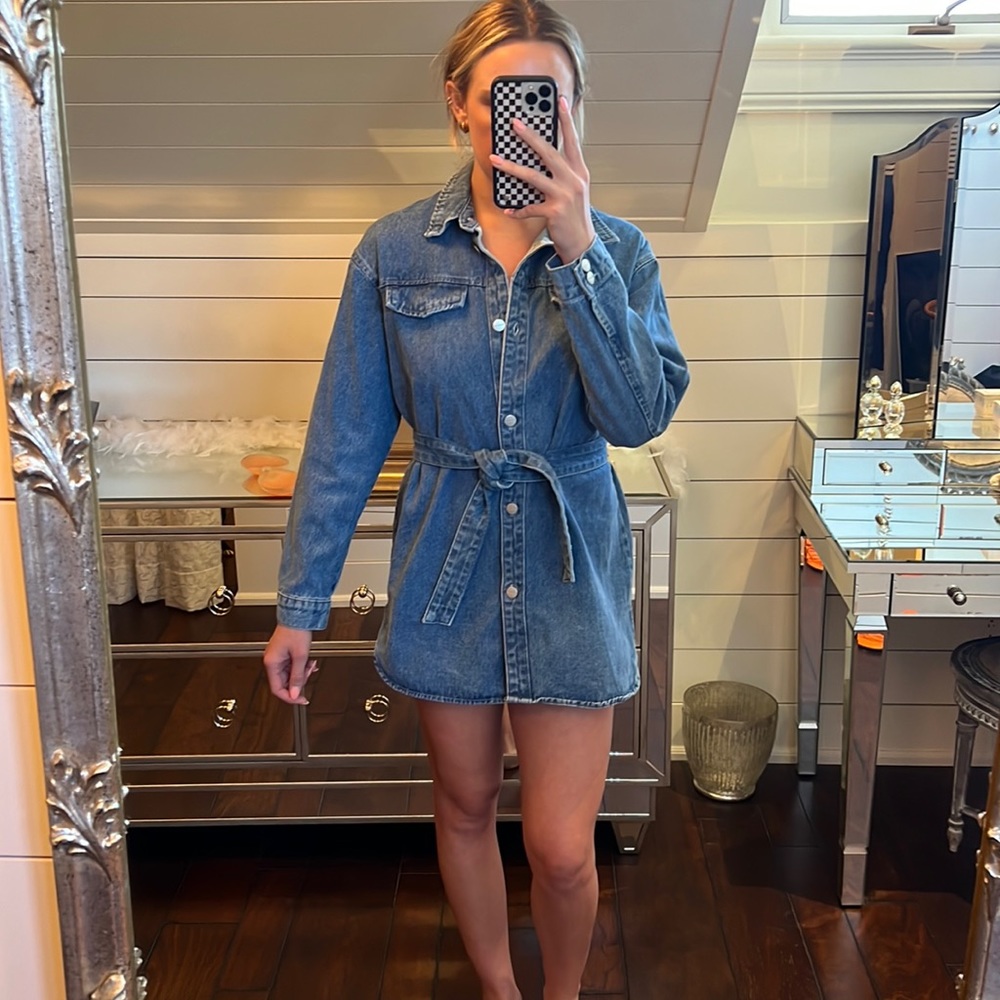 Kelsie Denim Dress by superdown